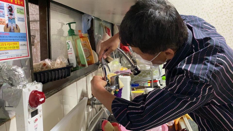 수도꼭지 수리.jpg